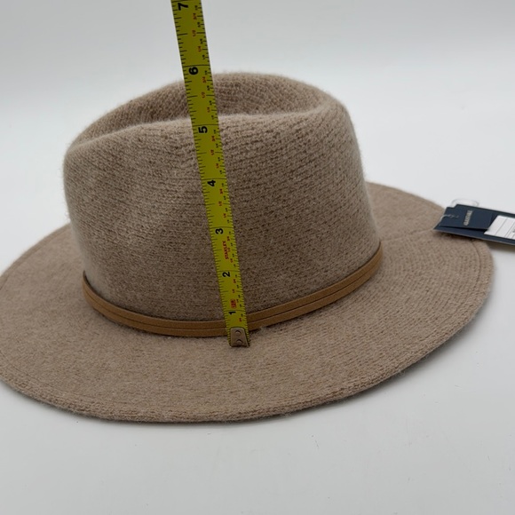 Universal Thread Tan Wool Hat - Picture 3 of 8